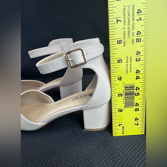 Mixโ No. 6 White Ankle Strap Block Heel Dress Shoes - Picture 3 of 9